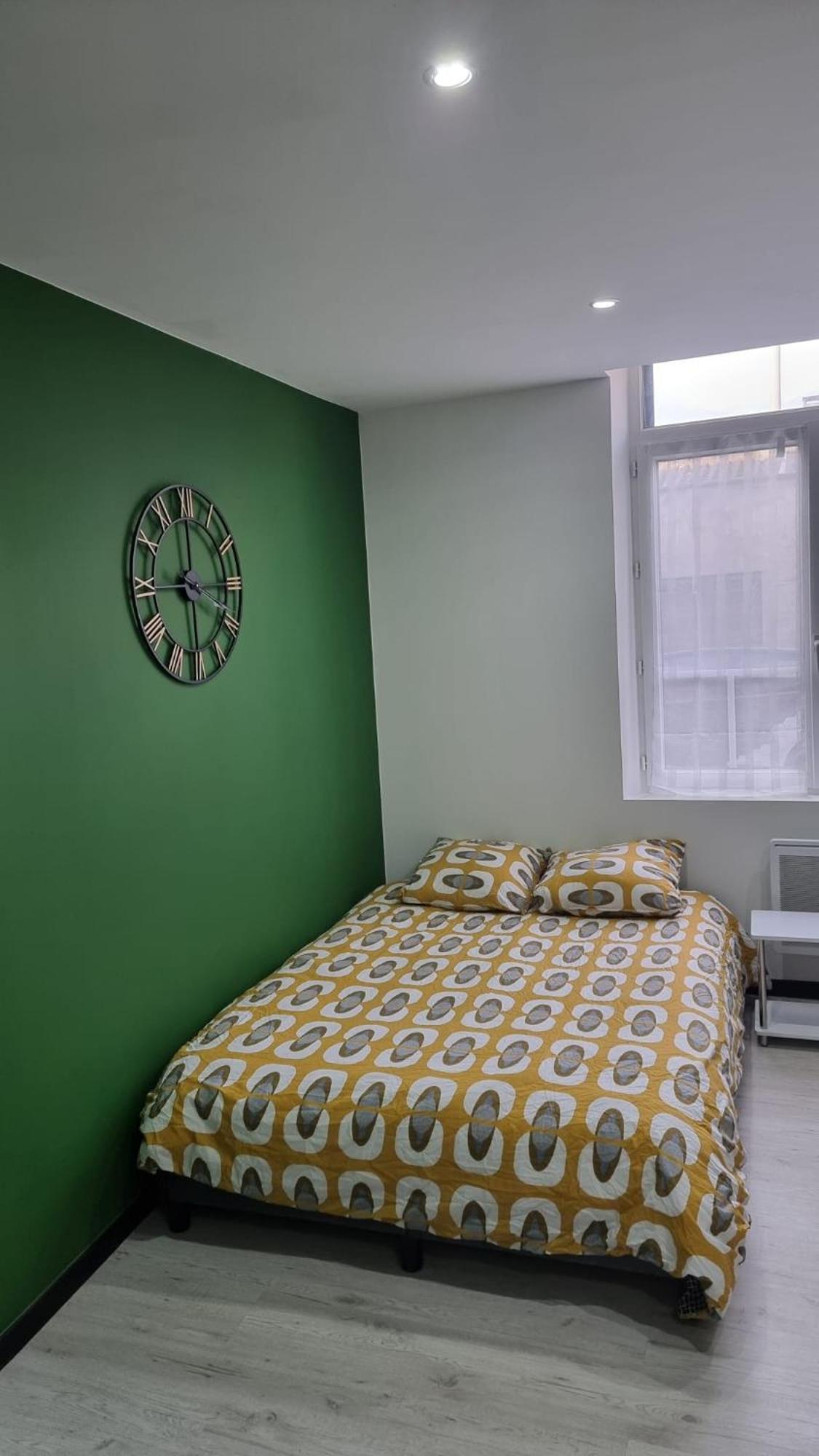 Studio Hibiscus Tout Confort, Renove Saint-Quentin  Bagian luar foto