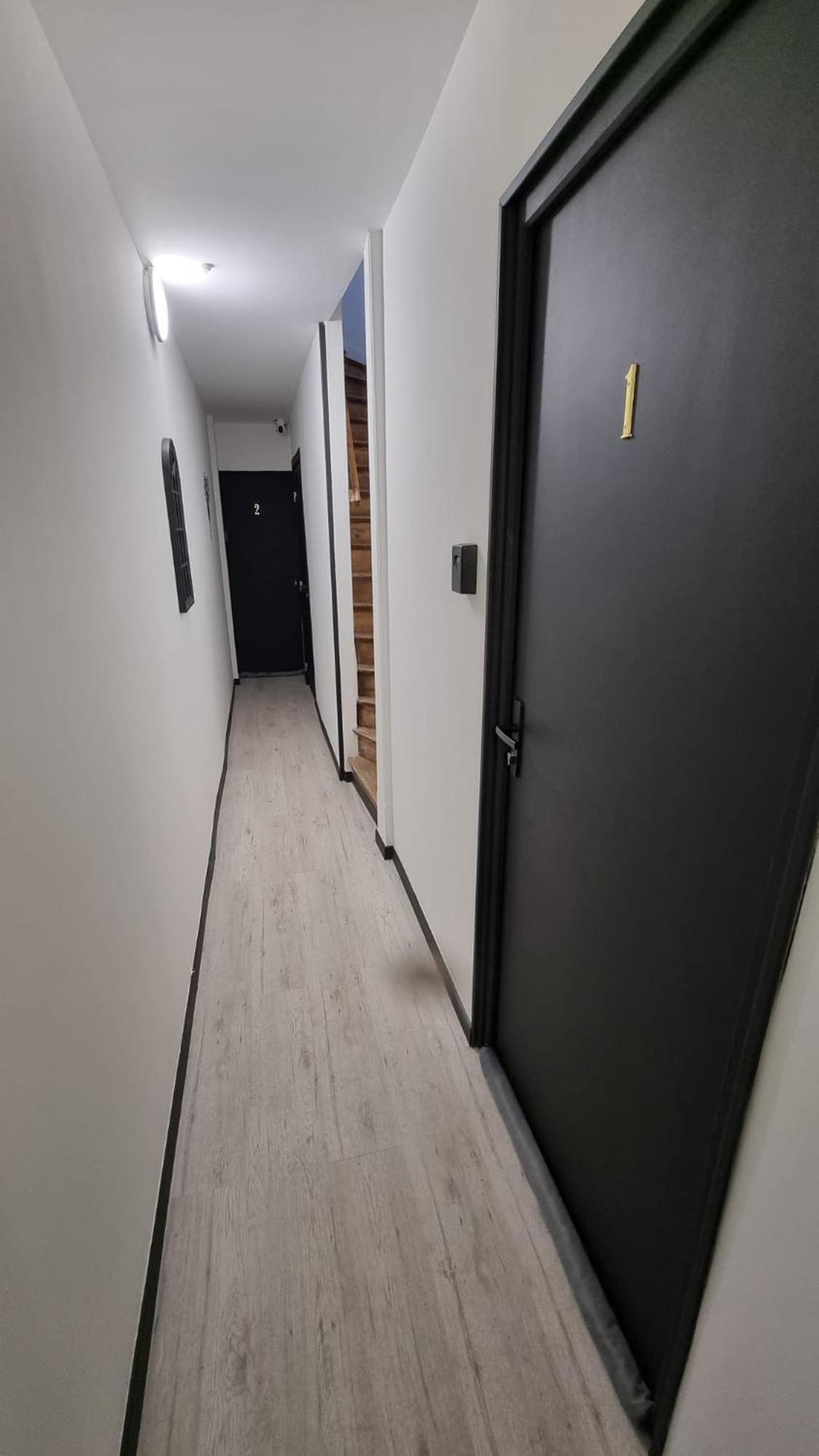 Studio Hibiscus Tout Confort, Renove Saint-Quentin  Bagian luar foto